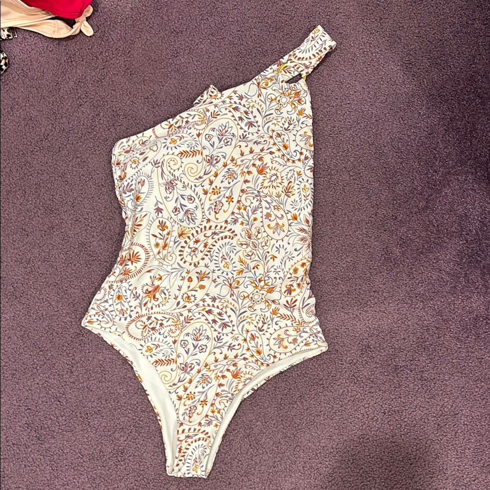 ROMWE One-Shoulder Paisley One Piece - Cream and Orange